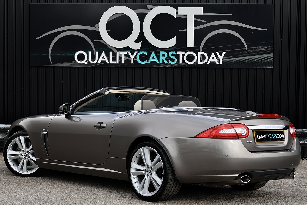Jaguar XK Portfolio Convertible 2 Former Keepers + Full Service History + Exceptional - Large 6