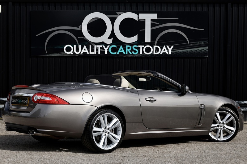 Jaguar XK Portfolio Convertible 2 Former Keepers + Full Service History + Exceptional Image 7