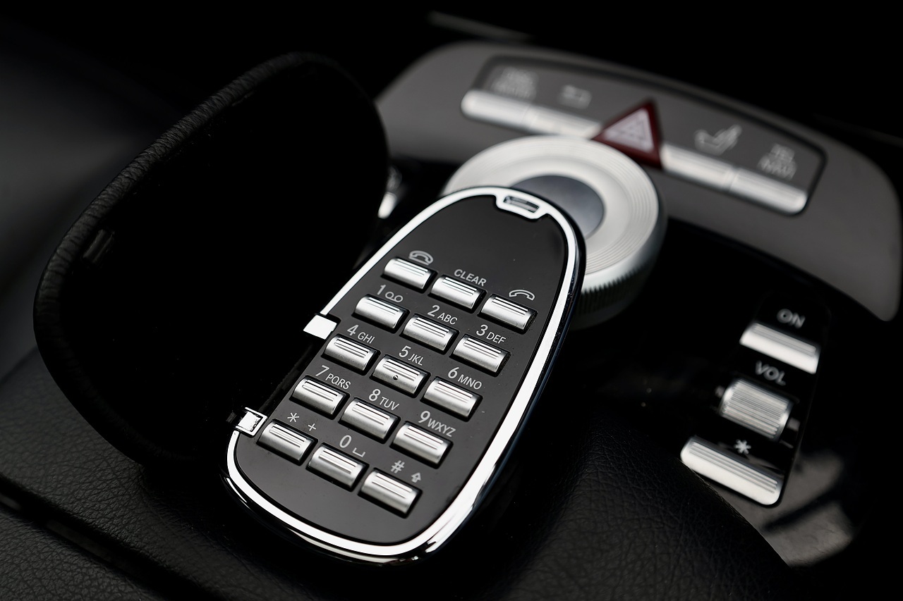 Mercedes-Benz S350 CDI AMG Sport 2 Private Owners + Full History +  AMG Sport Pack + Sunroof - Large 14