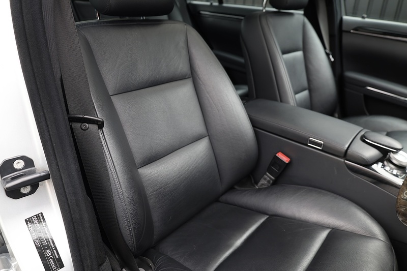 Mercedes-Benz S350 CDI AMG Sport 2 Private Owners + Full History +  AMG Sport Pack + Sunroof Image 9