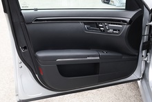 Mercedes-Benz S350 CDI AMG Sport 2 Private Owners + Full History +  AMG Sport Pack + Sunroof - Thumb 38