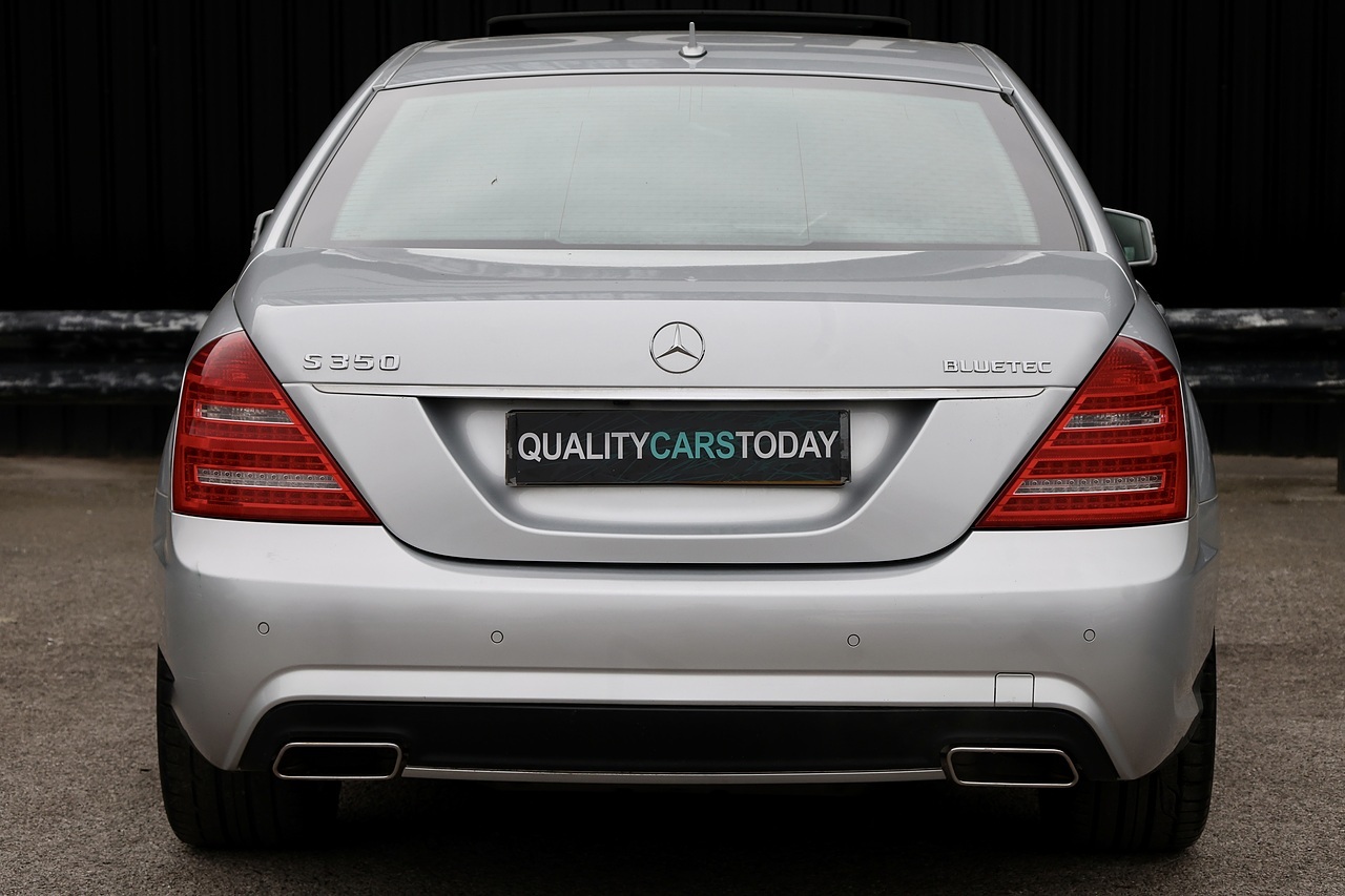Mercedes-Benz S350 CDI AMG Sport 2 Private Owners + Full History +  AMG Sport Pack + Sunroof - Large 4