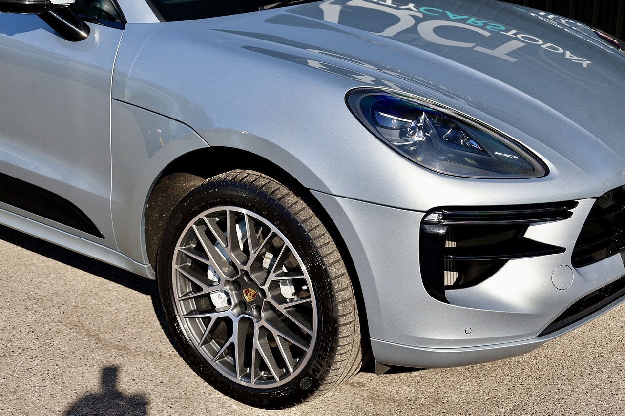 Porsche Macan Turbo 1 Owner + FPSH + Porsche Warranty + £18K Options + PPF - Large 18