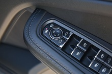 Porsche Macan Turbo 1 Owner + FPSH + Porsche Warranty + £18K Options + PPF - Thumb 20