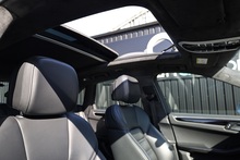 Porsche Macan Turbo 1 Owner + FPSH + Porsche Warranty + £18K Options + PPF - Thumb 24