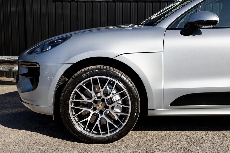 Porsche Macan Turbo 1 Owner + FPSH + Porsche Warranty + £18K Options + PPF Image 41