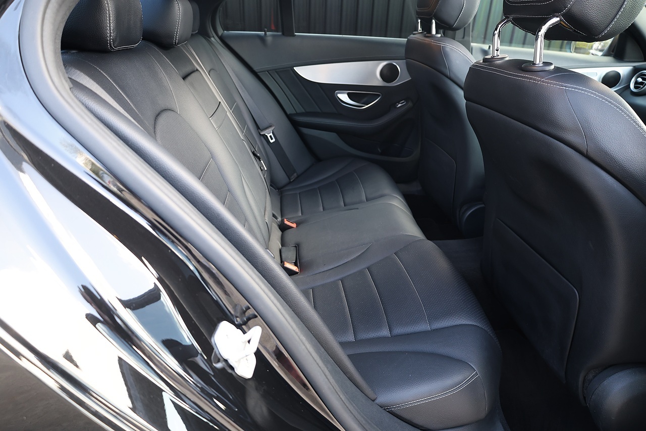Mercedes-Benz C220d AMG Line Premium Panoramic Roof + Heated Memory Seats + Reverse Camera - Large 7