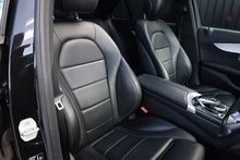 Mercedes-Benz C220d AMG Line Premium Panoramic Roof + Heated Memory Seats + Reverse Camera - Thumb 9