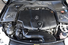 Mercedes-Benz C220d AMG Line Premium Panoramic Roof + Heated Memory Seats + Reverse Camera - Thumb 13