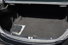 Mercedes-Benz C220d AMG Line Premium Panoramic Roof + Heated Memory Seats + Reverse Camera - Thumb 29