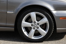 Jaguar X-Type 2.2D SE Rare Colour + Sat Nav + Heated Seats - Thumb 35