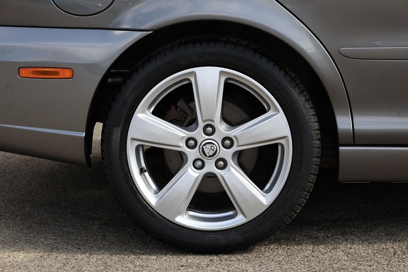 Jaguar X-Type 2.2D SE Rare Colour + Sat Nav + Heated Seats Image 36