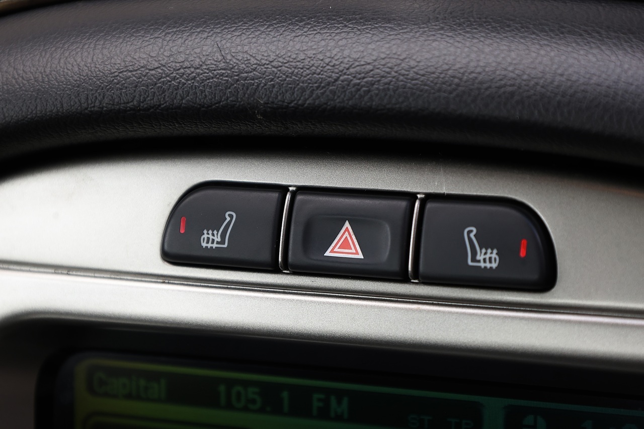 Jaguar X-Type 2.2D SE Rare Colour + Sat Nav + Heated Seats - Large 24