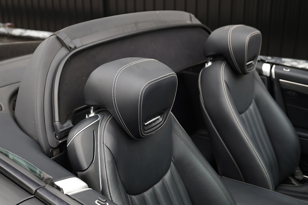 Mercedes-Benz SL 350 Sports Package SL 350 Sports Package 3.5 2dr Convertible Automatic Petrol - Large 20