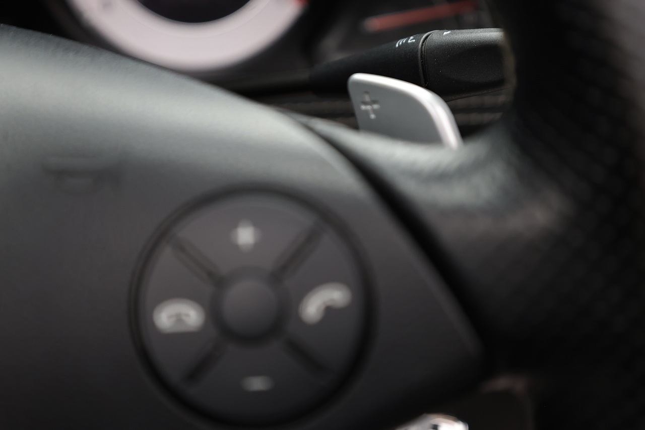 Mercedes-Benz SL 350 Sports Package SL 350 Sports Package 3.5 2dr Convertible Automatic Petrol - Large 22