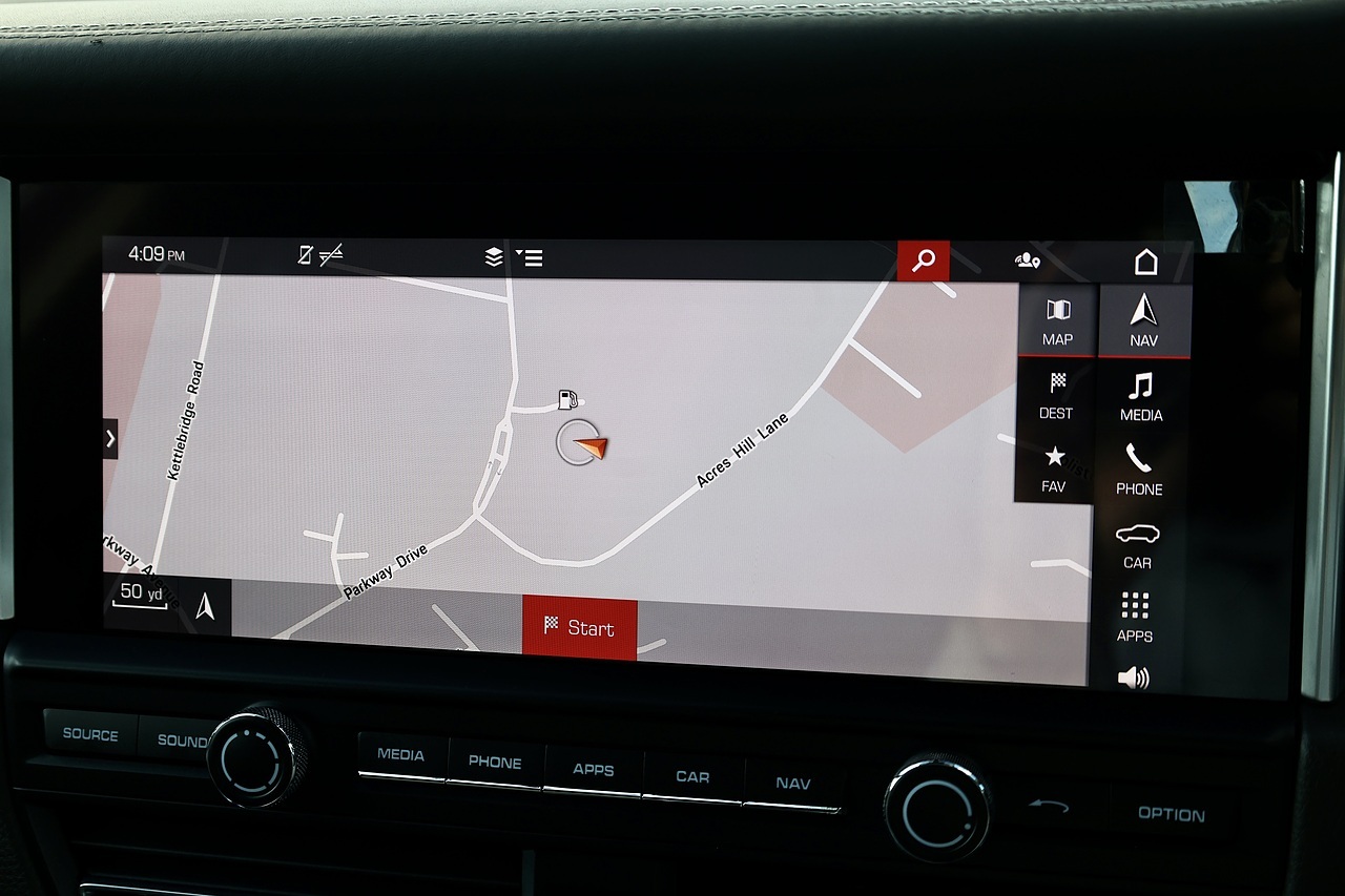 Porsche Macan S 1 Owner + FPSH + VAT Q + Individual Specification - Large 15