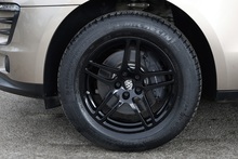 Porsche Macan T 1 Lady Owner + Full Porsche Main Dealer + Individually Specified - Thumb 39