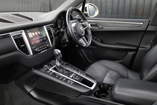 Porsche Macan T 1 Lady Owner + Full Porsche Main Dealer + Individually Specified - Thumb 12