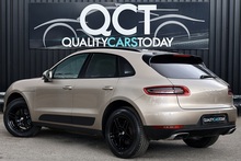 Porsche Macan T 1 Lady Owner + Full Porsche Main Dealer + Individually Specified - Thumb 10