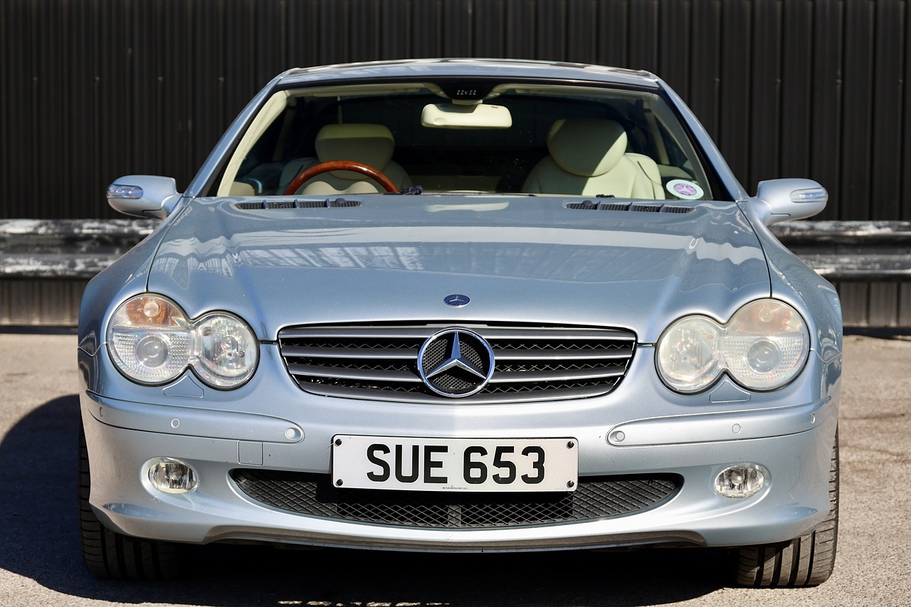 Mercedes-Benz SL 350 Last Lady Owner since 2016 + Pano Roof - Large 3