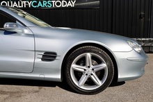 Mercedes-Benz SL 350 Last Lady Owner since 2016 + Pano Roof - Thumb 23