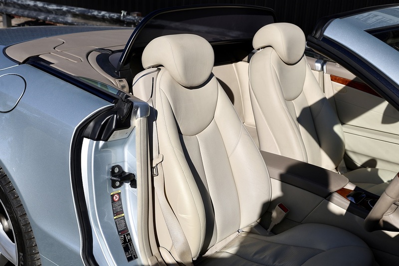 Mercedes-Benz SL 350 Last Lady Owner since 2016 + Pano Roof Image 25
