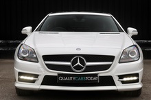 Mercedes-Benz SLK 200 AMG Sport 2 Former Keepers + FSH + Air Scarf - Thumb 3