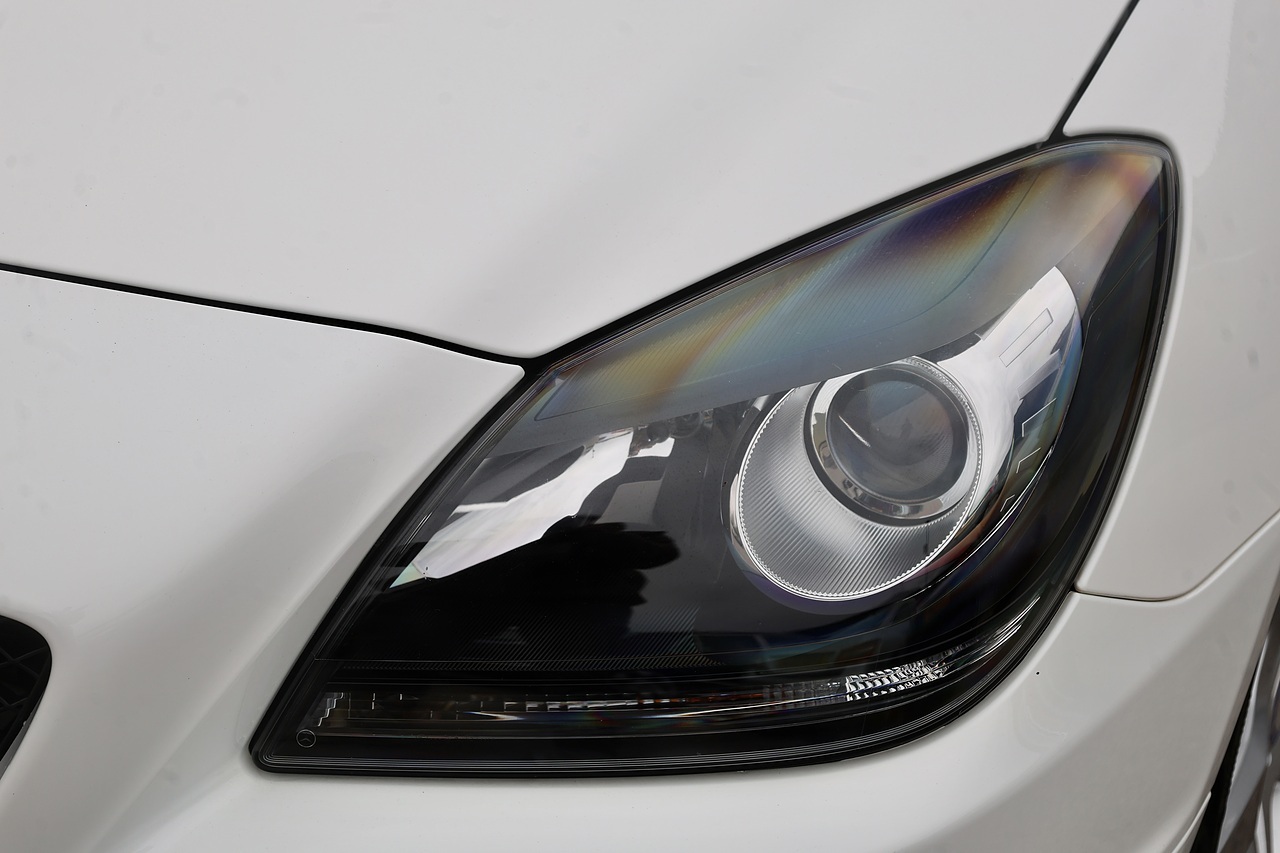 Mercedes-Benz SLK 200 AMG Sport 2 Former Keepers + FSH + Air Scarf - Large 7