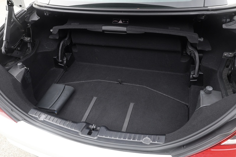 Mercedes-Benz SLK 200 AMG Sport 2 Former Keepers + FSH + Air Scarf Image 22