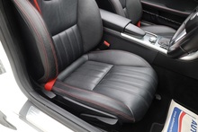 Mercedes-Benz SLK 200 AMG Sport 2 Former Keepers + FSH + Air Scarf - Thumb 31