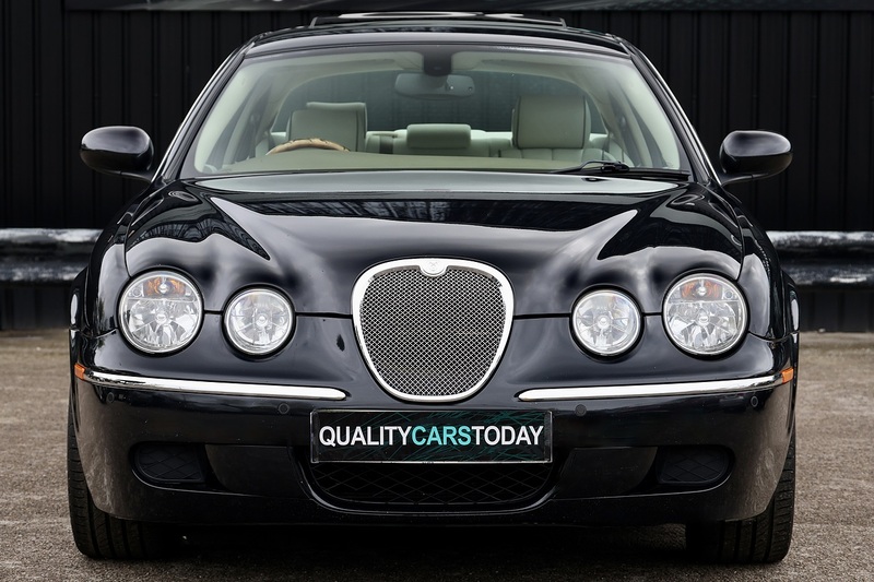 Jaguar S-Type SE High Luxury Pack 1 Former Keeper + 18 Services + High Luxury Pack + Sunroof Image 4