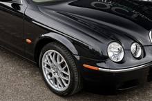Jaguar S-Type SE High Luxury Pack 1 Former Keeper + 18 Services + High Luxury Pack + Sunroof - Thumb 16