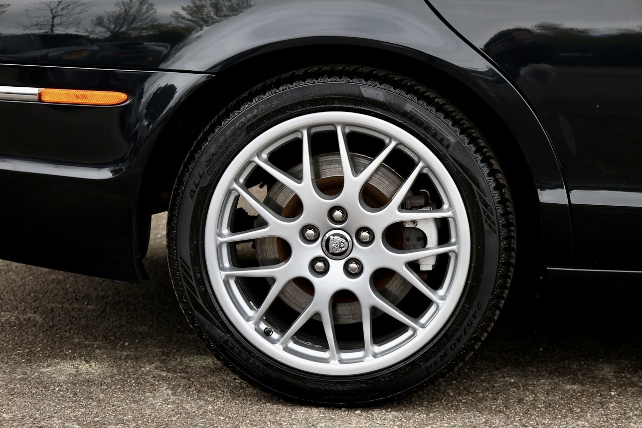 Jaguar S-Type SE High Luxury Pack 1 Former Keeper + 18 Services + High Luxury Pack + Sunroof - Large 46