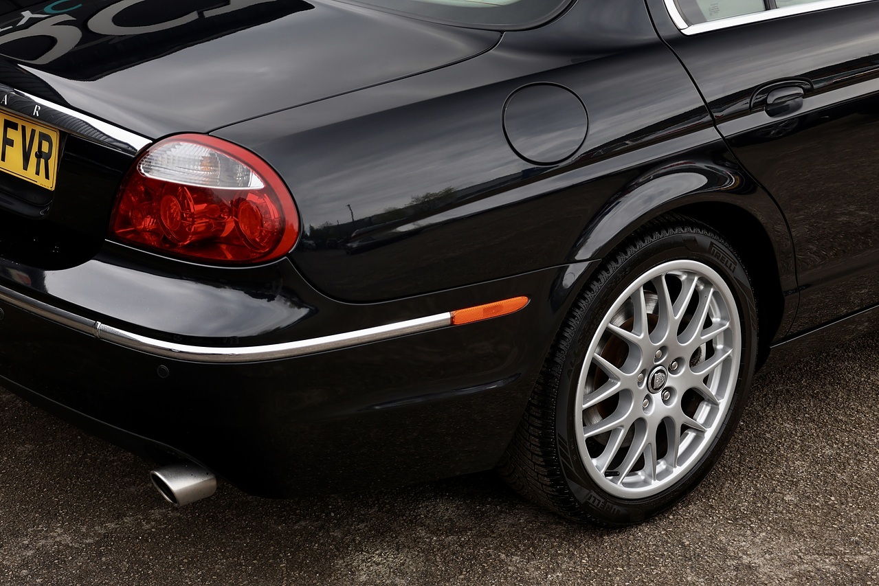 Jaguar S-Type SE High Luxury Pack 1 Former Keeper + 18 Services + High Luxury Pack + Sunroof - Large 13