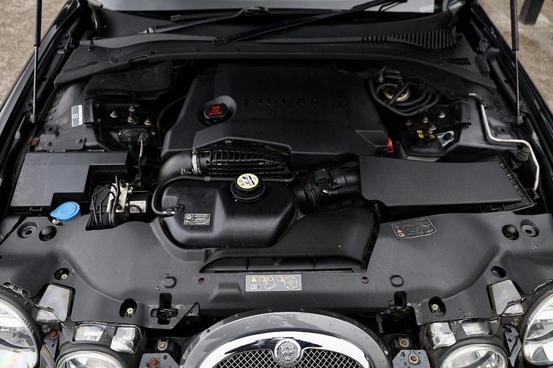 Jaguar S-Type SE High Luxury Pack 1 Former Keeper + 18 Services + High Luxury Pack + Sunroof Image 25