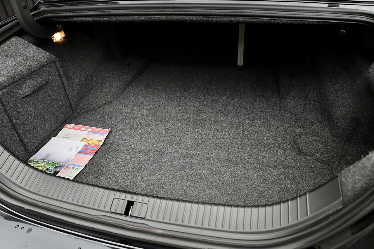 Jaguar S-Type SE High Luxury Pack 1 Former Keeper + 18 Services + High Luxury Pack + Sunroof - Large 26