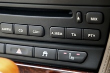 Jaguar S-Type SE High Luxury Pack 1 Former Keeper + 18 Services + High Luxury Pack + Sunroof - Thumb 33