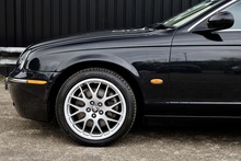 Jaguar S-Type SE High Luxury Pack 1 Former Keeper + 18 Services + High Luxury Pack + Sunroof - Thumb 40