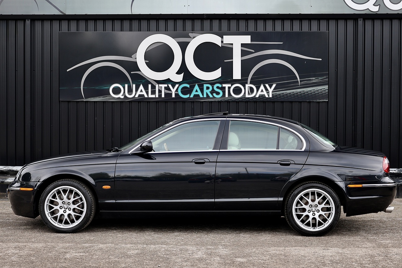 Jaguar S-Type SE High Luxury Pack 1 Former Keeper + 18 Services + High Luxury Pack + Sunroof - Large 1