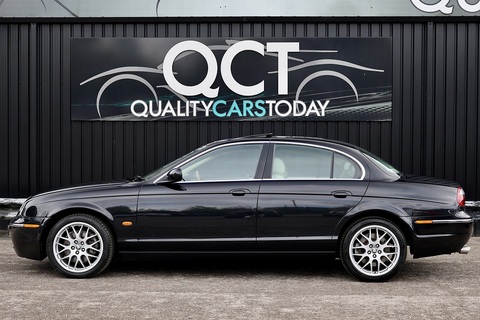 1 Former Keeper + 18 Services + High Luxury Pack + Sunroof