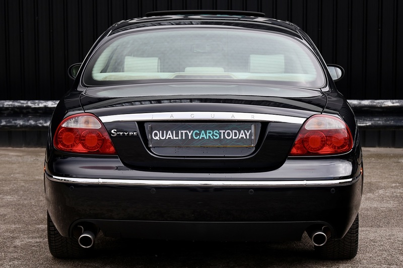 Jaguar S-Type SE High Luxury Pack 1 Former Keeper + 18 Services + High Luxury Pack + Sunroof Image 5