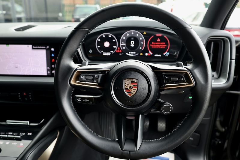 Porsche Cayenne 1 Owner + Porsche Warranty + £80k List Price Image 19