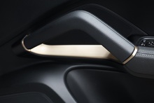 Porsche Cayenne 1 Owner + Porsche Warranty + £80k List Price - Thumb 25