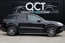 Porsche Cayenne 1 Owner + Porsche Warranty + £80k List Price - Thumb 5