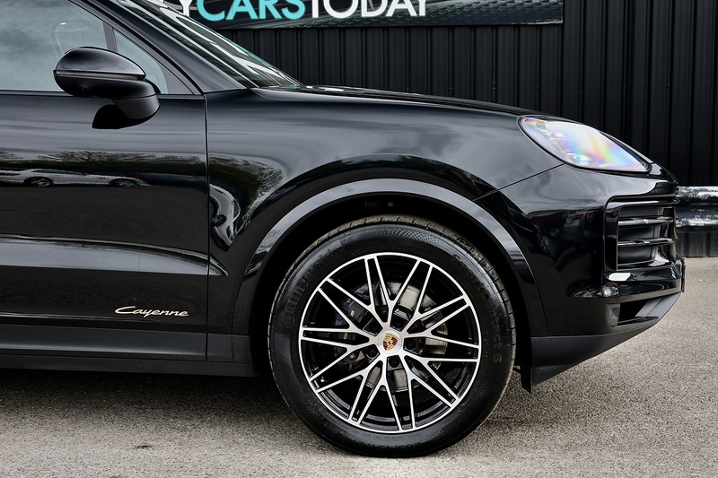 Porsche Cayenne 1 Owner + Porsche Warranty + £80k List Price Image 29