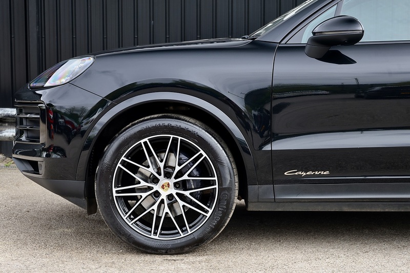 Porsche Cayenne 1 Owner + Porsche Warranty + £80k List Price Image 36