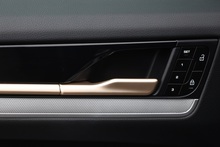 Porsche Cayenne 1 Owner + Porsche Warranty + £80k List Price - Thumb 45