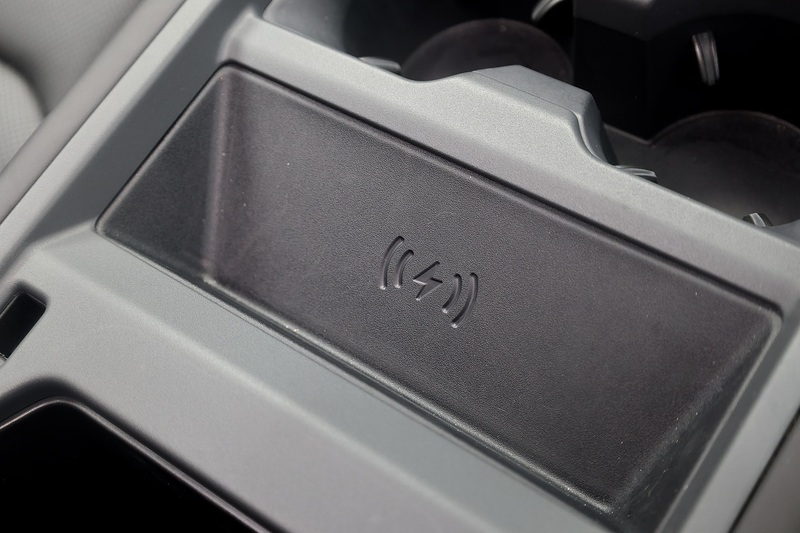 Land Rover Defender 110 D350 X-Dynamic HSE Huge Spec + 7 Seats + Family Pack + Tow Pack Image 17