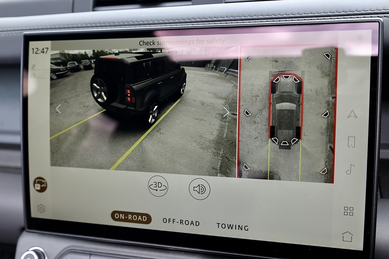 Land Rover Defender 110 D350 X-Dynamic HSE Huge Spec + 7 Seats + Family Pack + Tow Pack Image 33