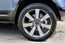 Land Rover Defender 110 D350 X-Dynamic HSE Huge Spec + 7 Seats + Family Pack + Tow Pack - Thumb 40